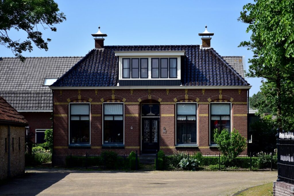 De WOZ-waarde van je huis wijkt gemiddeld dit bedrag af van de echte waarde