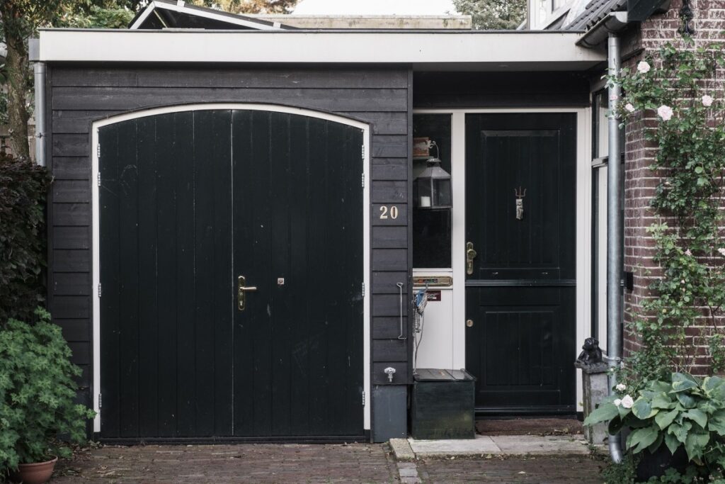 Deze dertigers lopen straks tegen een muur bij hun tweede huis